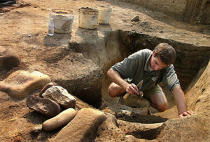archeologist 
