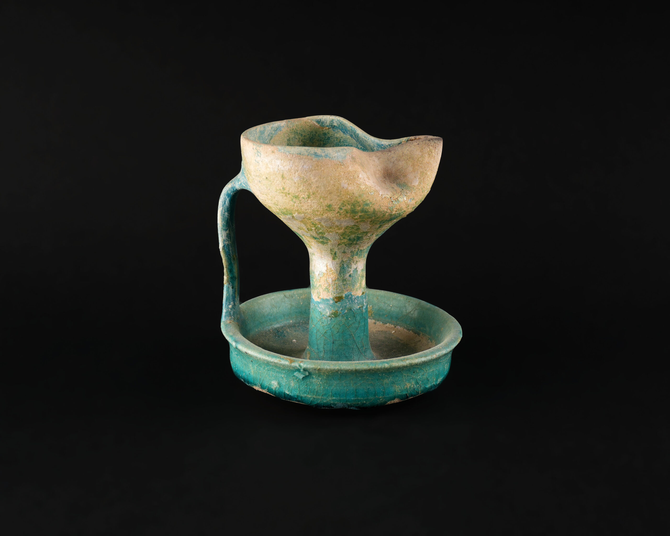 Late Roman Bronze Oil Lamp - Image 3