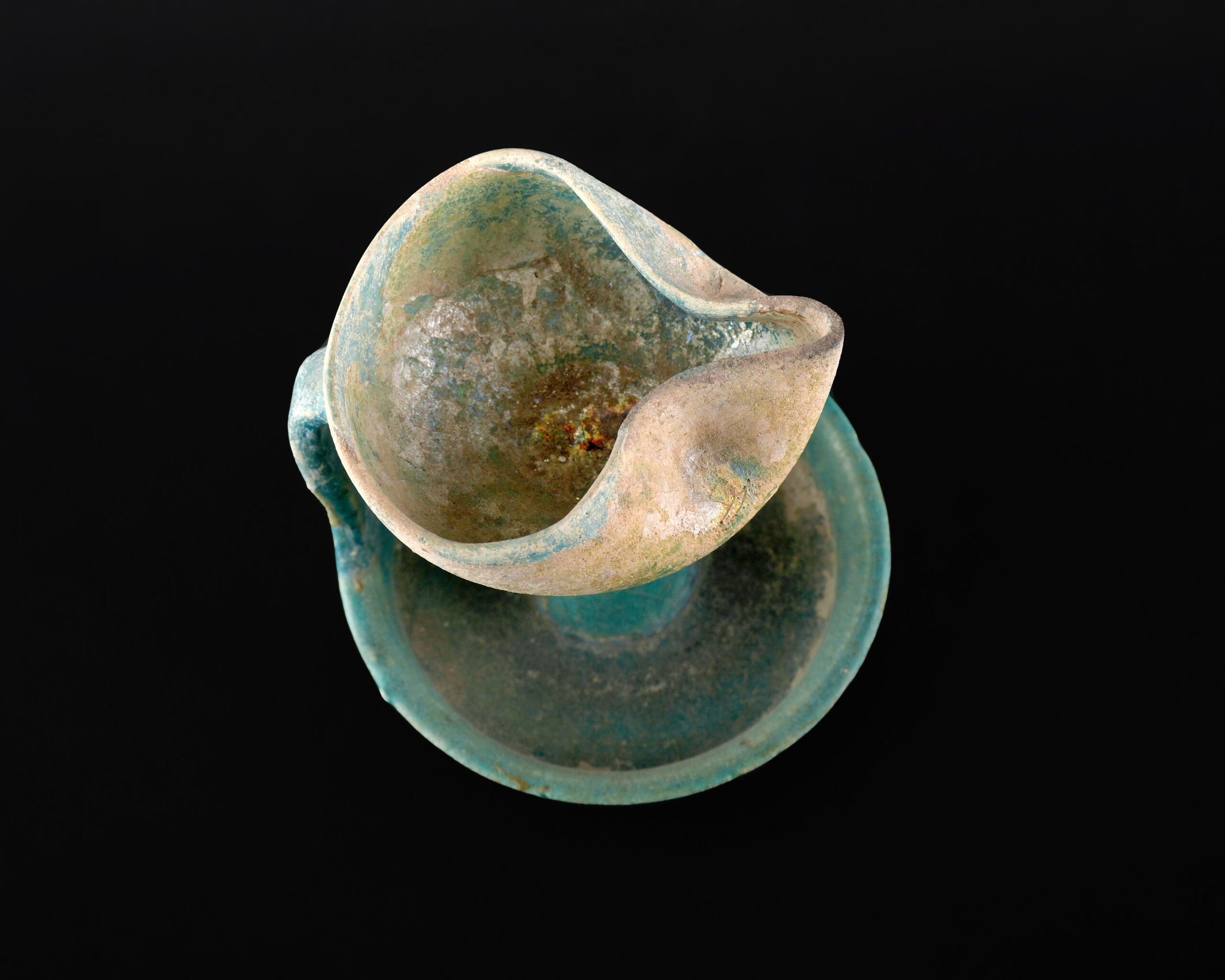 Late Roman Bronze Oil Lamp - Image 4
