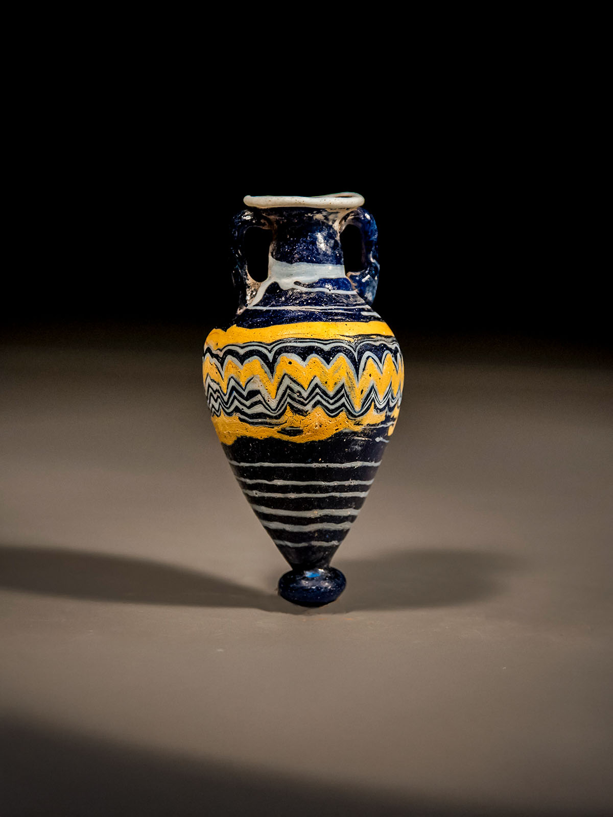 Greco-Phoenician Core-Formed Amphorisque