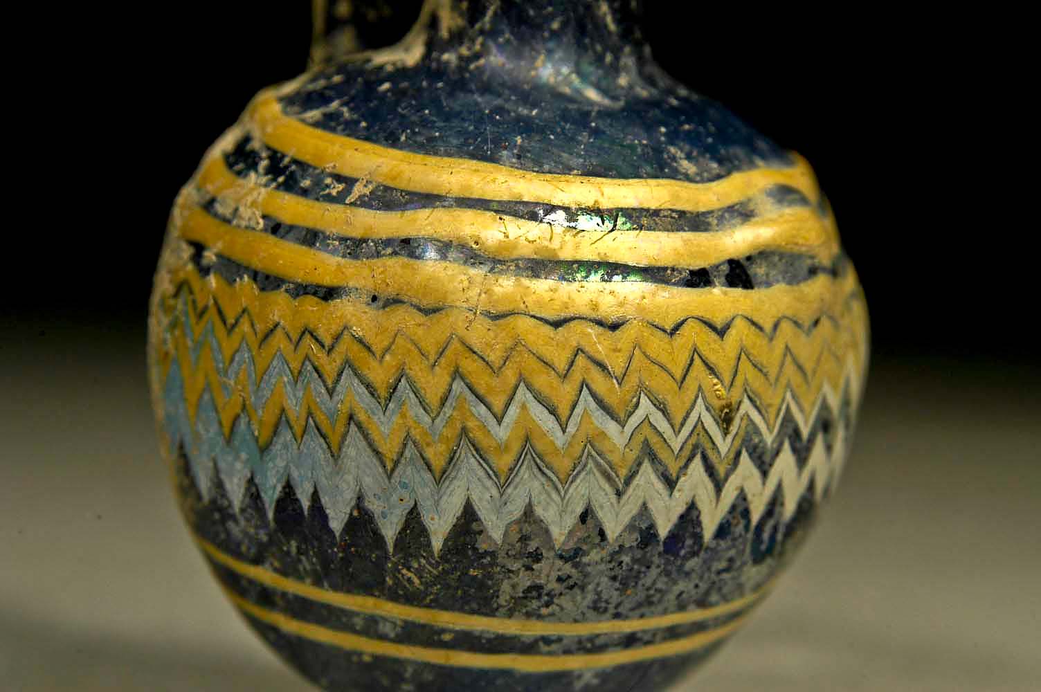 Greek Core Formed Glass Oinochoai - Image 9